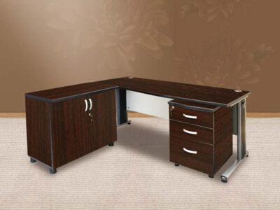Modern Workstation with Stylish Metal Legs 20042